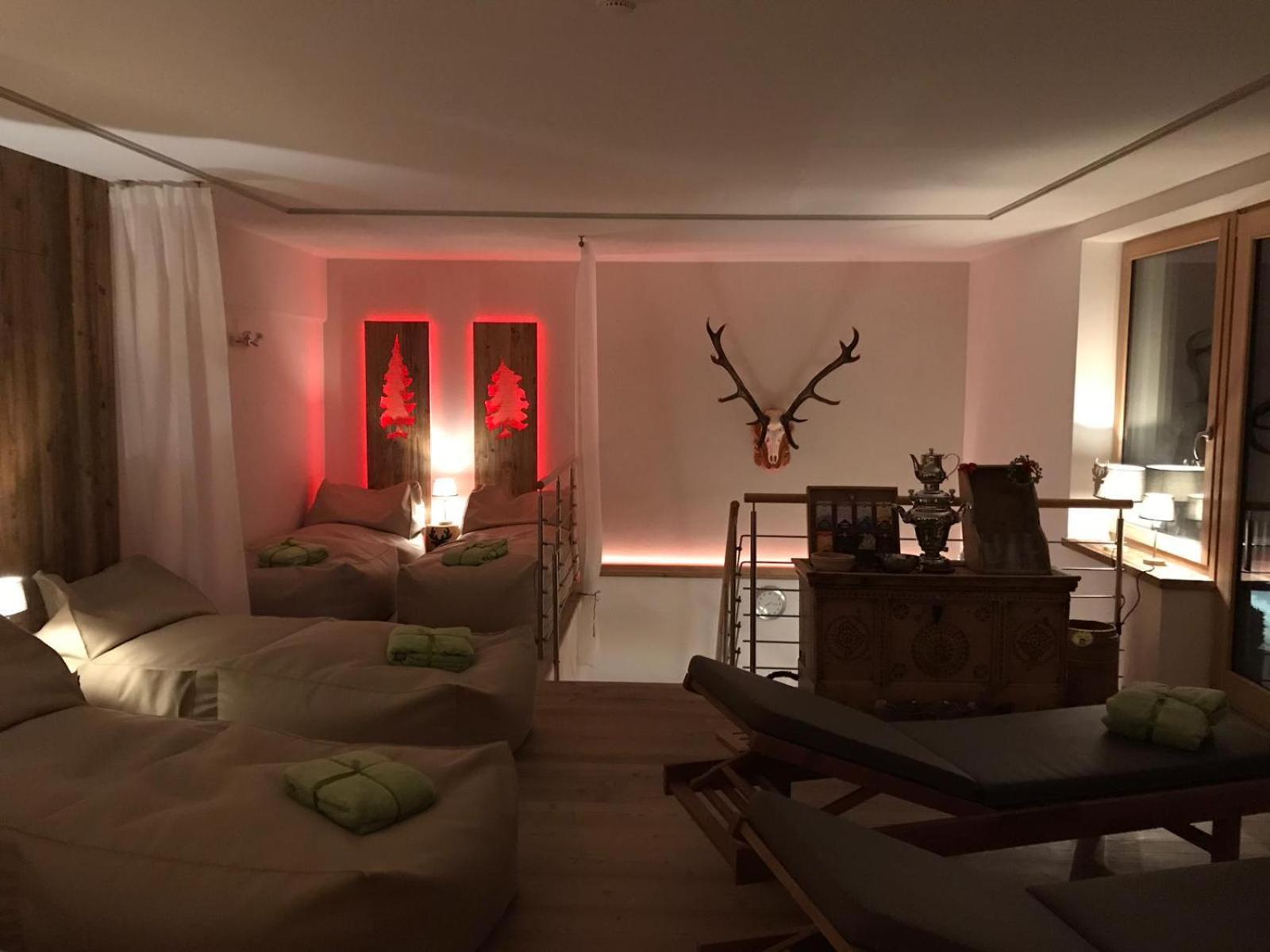 Hotel Ciasa Ai Pini San Cassiano  Exteriér fotografie