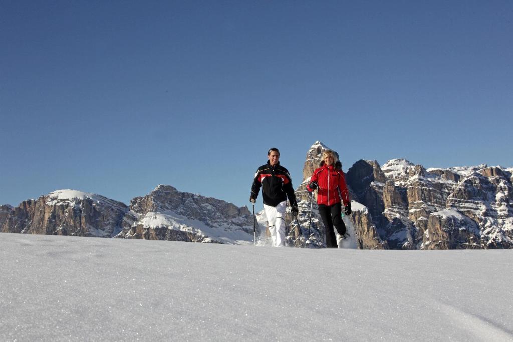 Hotel Ciasa Ai Pini San Cassiano  Exteriér fotografie